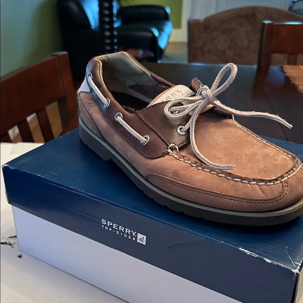 Sperry Men's Tan Boat Shoes - Picture 1 of 5